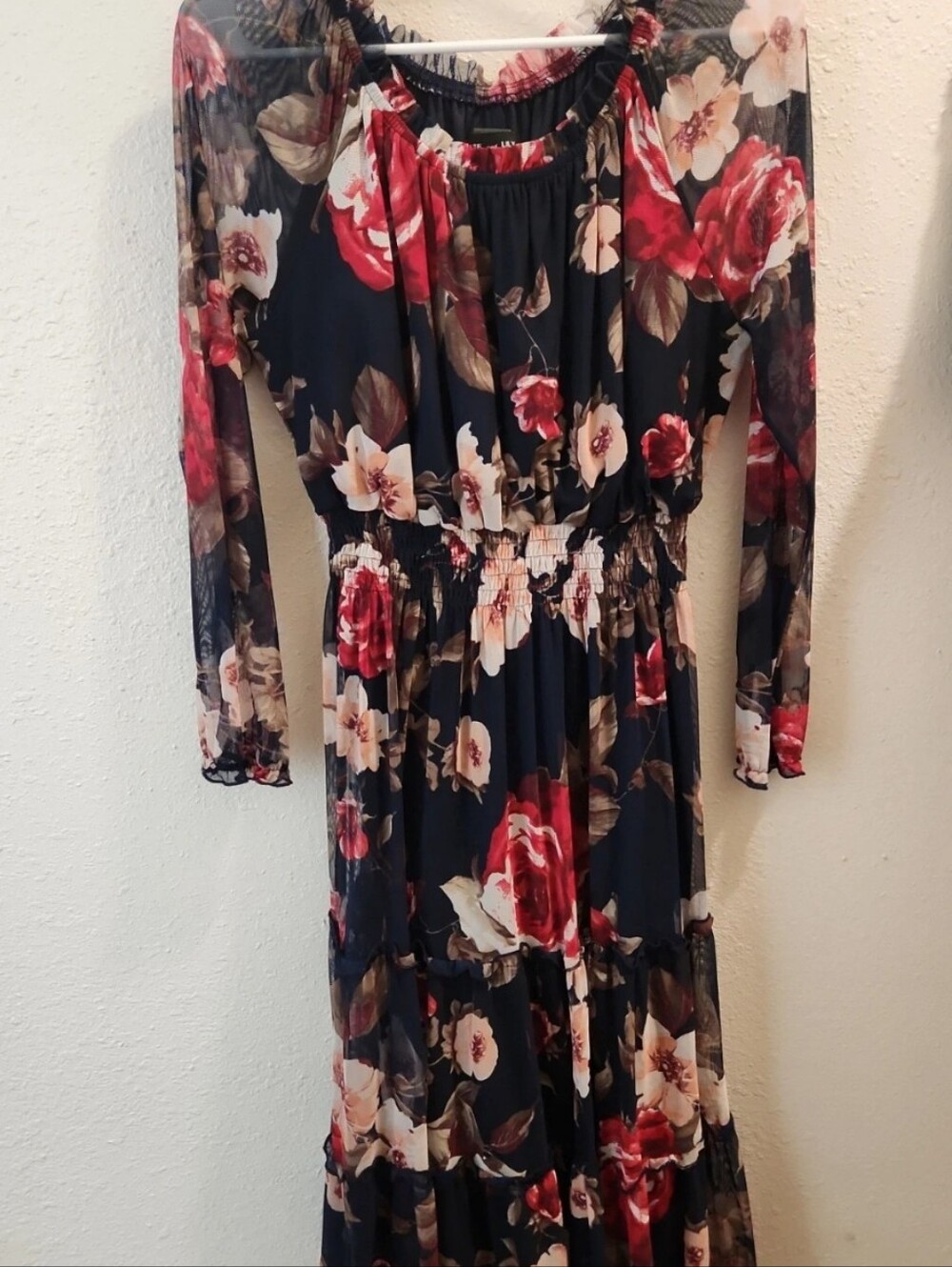 Kate And Lilly Size 8 Middi dress